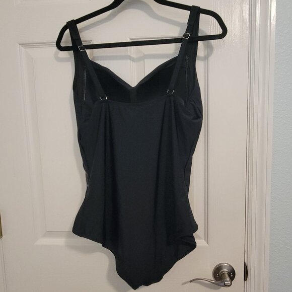 Ocean Blues Women’s Plus Size One Piece Bathing Suit Tummy Control- XL- Black - Picture 4 of 9